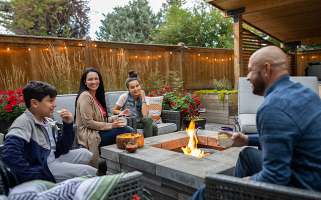 tc-familiy-fire-pit-640x400.jpg