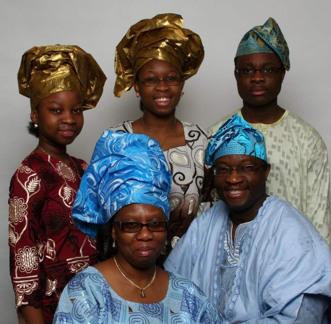 Family portrait with Oghosa’s parents and two younger sisters.