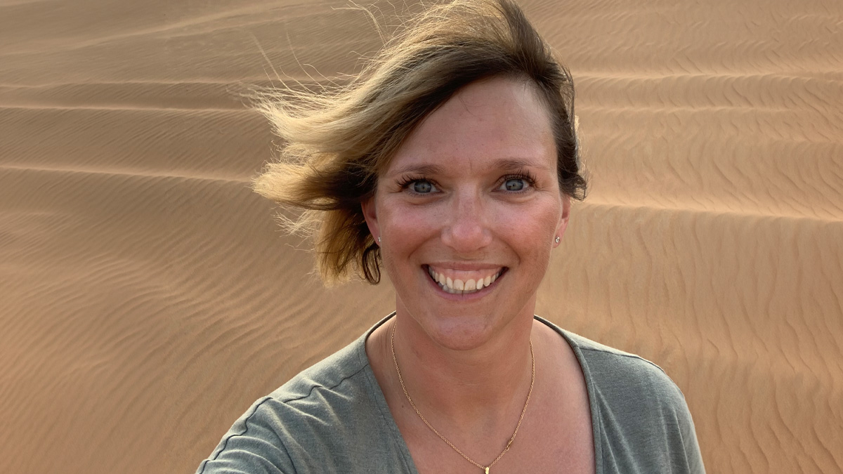 A selfie of Vicki in the desert